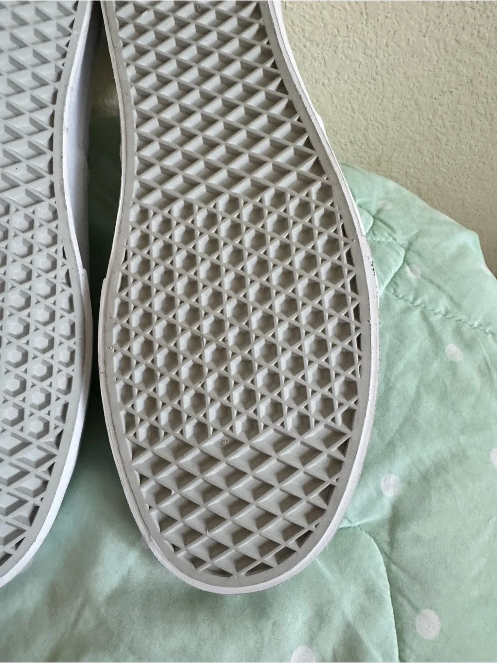 NEW Custom Painted Vans White Slip-On Sneakers with Teal Octopus Design size 13